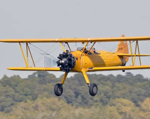 LV-IYS Boeing-Stearman